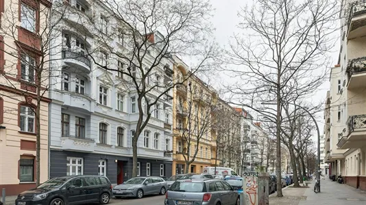 Apartments in Berlin Tempelhof-Schöneberg - photo 2