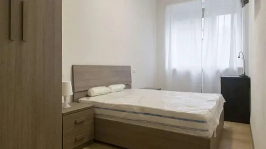 Rooms in Milano Zona 2 - Stazione Centrale, Gorla, Turro, Greco, Crescenzago - photo 1