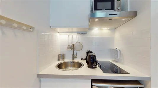 Rooms in Fontainebleau - photo 5