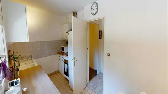 Rooms in Lyon - photo 9