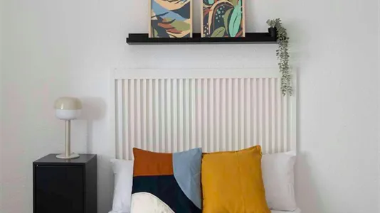 Rooms in Madrid Chamberí - photo 7