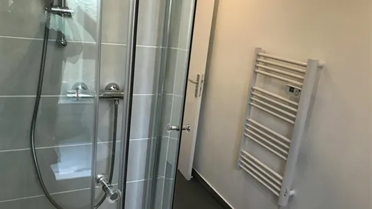 Rooms in Lyon - photo 10
