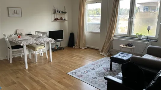 Apartments in Solna - photo 2