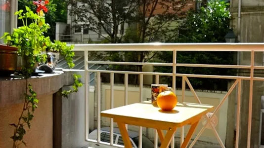 Apartments in Brussels Sint-Gillis - photo 3