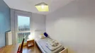 Room for rent, Grenoble, Auvergne-Rhône-Alpes, &lt;span class=&quot;blurred street&quot; onclick=&quot;ProcessAdRequest(9379441)&quot;&gt;&lt;span class=&quot;hint&quot;&gt;See streetname&lt;/span&gt;[xxxxxxxxxxxxx]&lt;/span&gt;