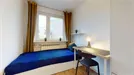 Room for rent, Warsaw, &lt;span class=&quot;blurred street&quot; onclick=&quot;ProcessAdRequest(14171354)&quot;&gt;&lt;span class=&quot;hint&quot;&gt;See streetname&lt;/span&gt;[xxxxxxxxxxxxx]&lt;/span&gt;