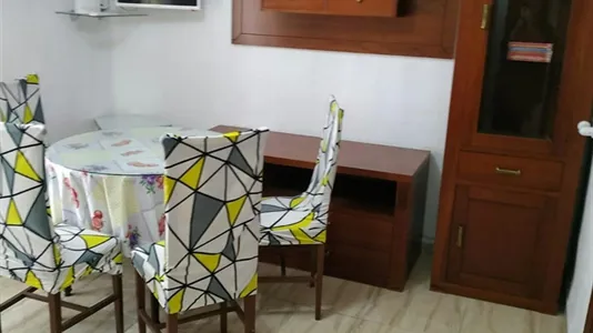 Rooms in Jaén - photo 6