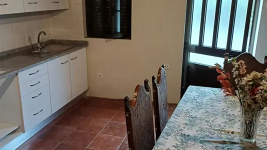 Houses in Guimarães - photo 7