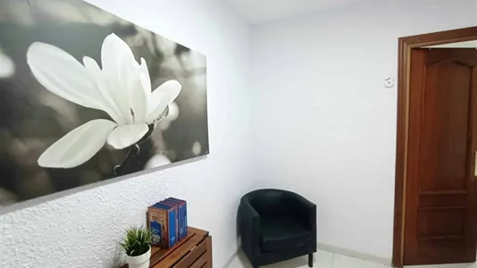 Rooms in Los Berrocales - photo 4