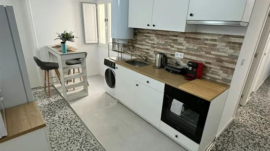 Rooms in Mislata - photo 8