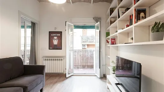 Apartments in Barcelona Eixample - photo 4