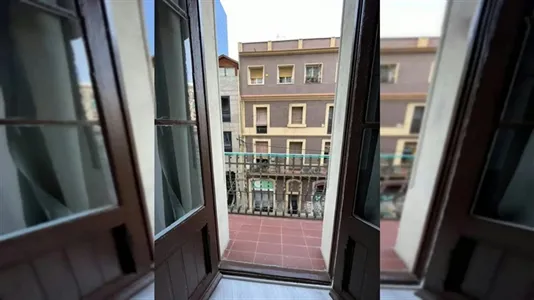 Rooms in Barcelona Sants-Montjuïc - photo 5
