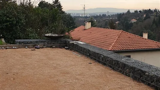 Houses in Lyon - photo 7