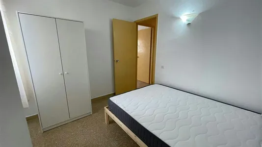 Rooms in Las Palmas de Gran Canaria - photo 3