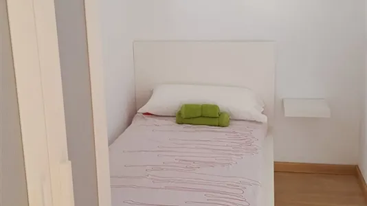 Rooms in Mataró - photo 9