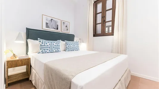 Apartments in Barcelona Ciutat Vella - photo 9