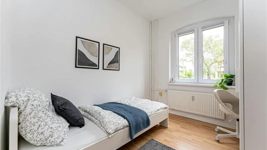 Rooms in Berlin Reinickendorf - photo 1