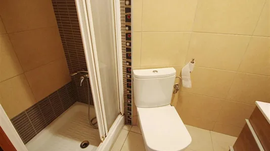 Rooms in Barcelona Les Corts - photo 8