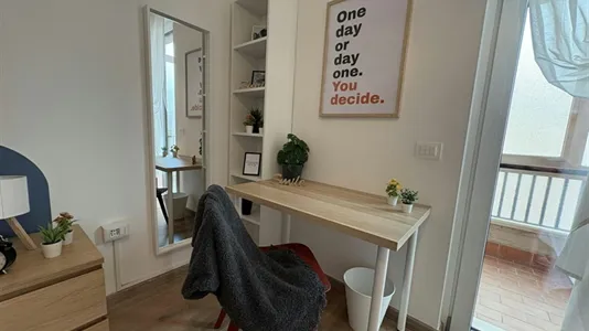 Rooms in Milano Zona 5 - Vigentino, Chiaravalle, Gratosoglio - photo 3