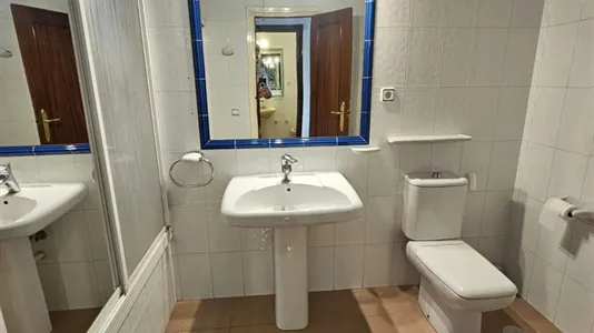 Rooms in Alfarería - photo 10