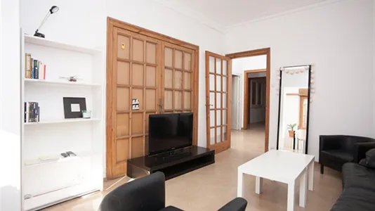 Rooms in Barcelona Eixample - photo 5