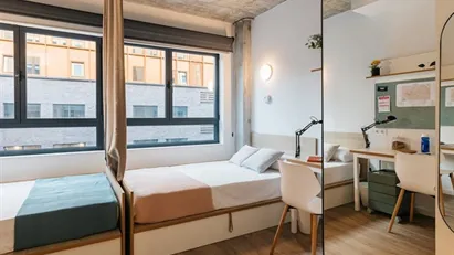 Room for rent in Barcelona Sant Martí, Barcelona