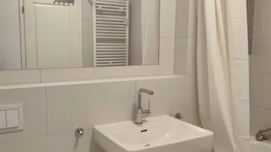 Rooms in Berlin Friedrichshain-Kreuzberg - photo 9