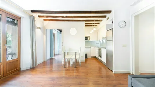 Apartments in Barcelona Ciutat Vella - photo 5