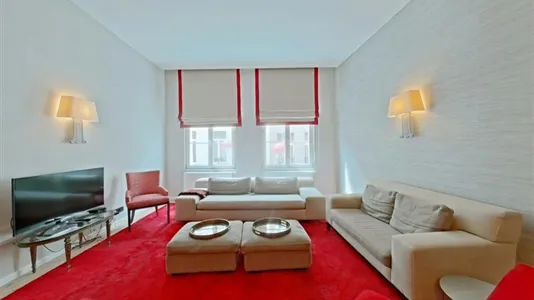 Apartments in Stad Brussel - photo 2