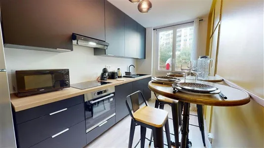 Rooms in Lyon - photo 8