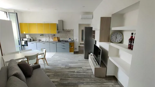 Rooms in Milano Zona 2 - Stazione Centrale, Gorla, Turro, Greco, Crescenzago - photo 3