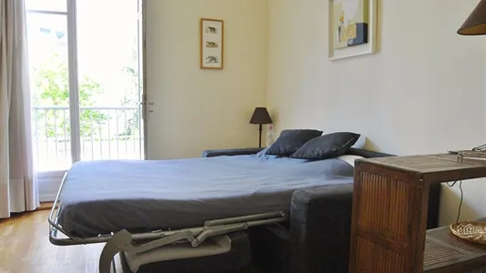 Apartments in Paris 8ème arrondissement - photo 6