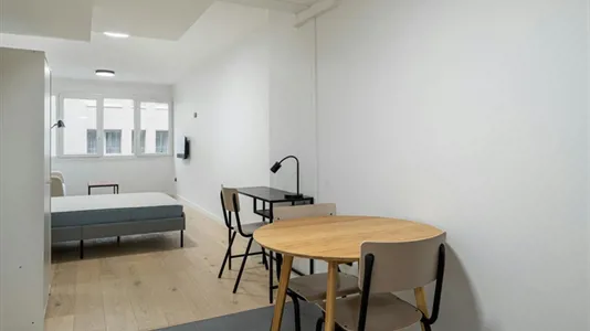 Apartments in Nanterre - photo 2