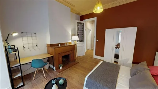 Rooms in Toulouse - photo 3