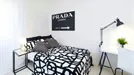 Room for rent, Venice, Veneto, &lt;span class=&quot;blurred street&quot; onclick=&quot;ProcessAdRequest(12837518)&quot;&gt;&lt;span class=&quot;hint&quot;&gt;See streetname&lt;/span&gt;[xxxxxxxxxxxxx]&lt;/span&gt;