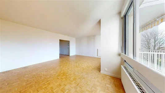 Apartments in Lyon - photo 3