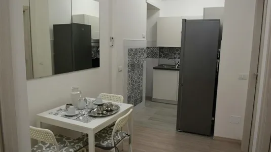 Rooms in Roma Municipio VI – Roma Delle Torri - photo 6