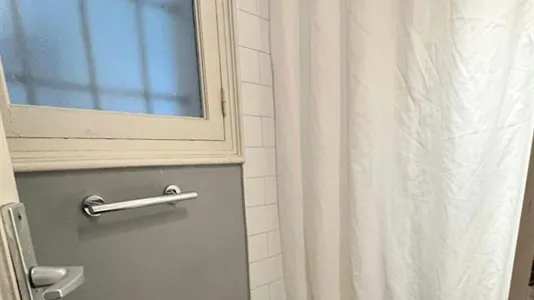 Rooms in Barcelona Gràcia - photo 9