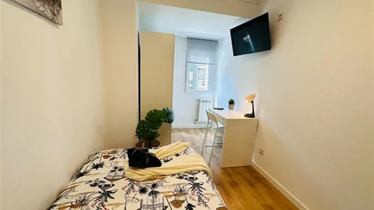 Rooms in Zaragoza - photo 3