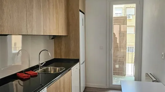 Rooms in Zaragoza - photo 8