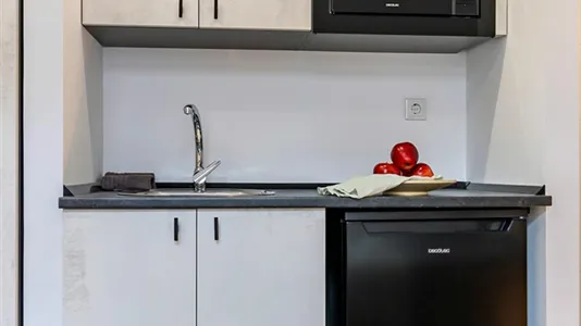 Rooms in Madrid Moncloa-Aravaca - photo 7