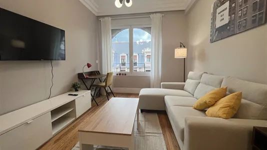 Rooms in Bilbao - photo 8