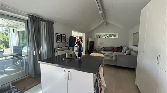 Houses in Österåker - photo 9