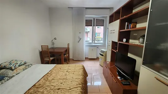 Rooms in Milano Zona 8 - Fiera, Gallaratese, Quarto Oggiaro - photo 4