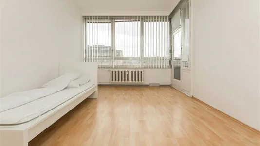 Rooms in Berlin Charlottenburg-Wilmersdorf - photo 2