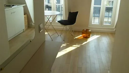 Apartments in Paris 17ème arrondissement - photo 5