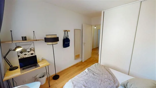 Rooms in Lyon - photo 3