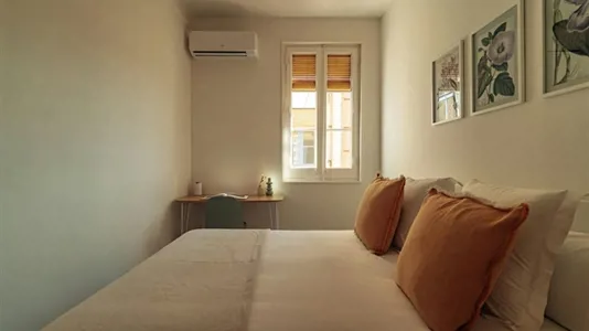 Rooms in Barcelona Gràcia - photo 2