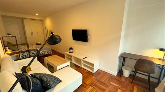 Rooms in Bilbao - photo 10