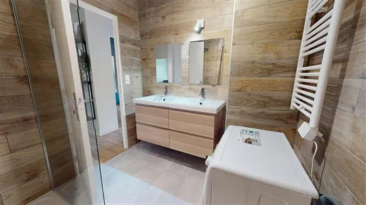 Rooms in Saint-Étienne - photo 10